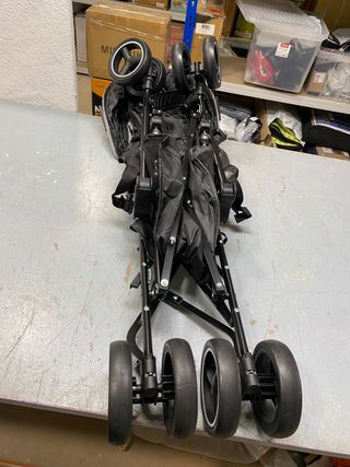 Cochecito KikkaBoo BEETLE hasta 22kg