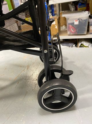 Cochecito KikkaBoo BEETLE hasta 22kg