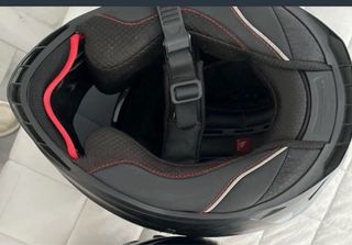 Casco MT Helmets Negro Mate.