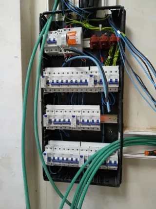 Electricista profesional – Rápido y económico