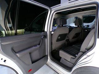 Volkswagen Touran CROSS 2.0TDI 140CV 7 PLAZAS 2013