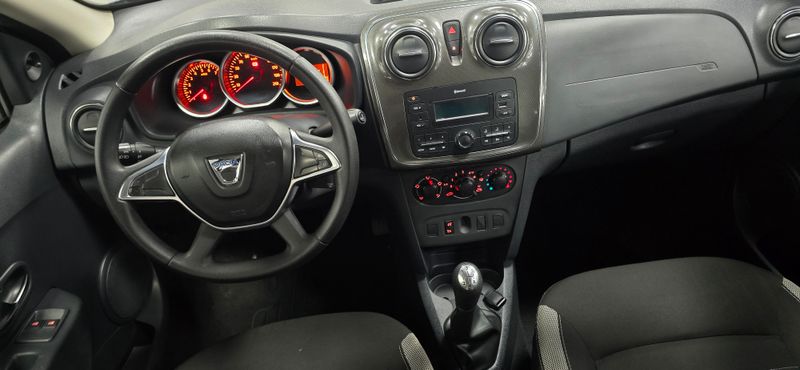 Dacia Sandero 0.9 TCE Laureate 2017, foto 17
