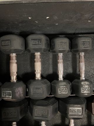 Mancuernas hexagonales de gimnasio