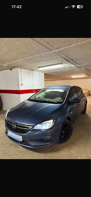 Opel Astra 2016