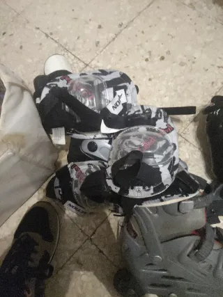 Patines en línea y protecciones