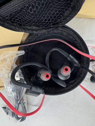 NUEVOS Auriculares Deportivos Bluetooth Negro/Rojo