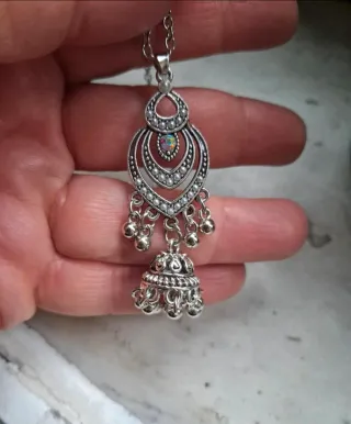 Set collana e ciondolo stile India