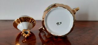 Zuccheriera in porcellana dorata