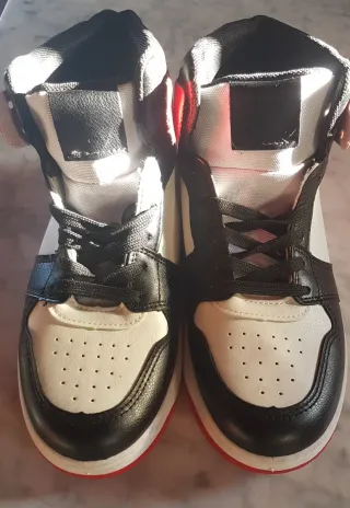 Zapatillas deportivas altas nr 37