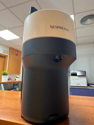 Cafetera Nespresso Vertuo Pop