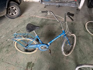 Bicicleta azul vintage