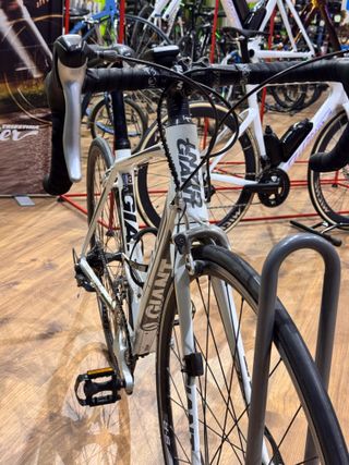 Bicicleta Carretera Giant Defy 9