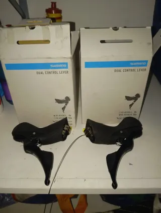 Manetas Shimano 105 2x12v (2 unidades)