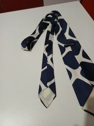 Cravatta vintage fantasia geometrica