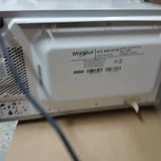 Microondas Whirlpool 700W