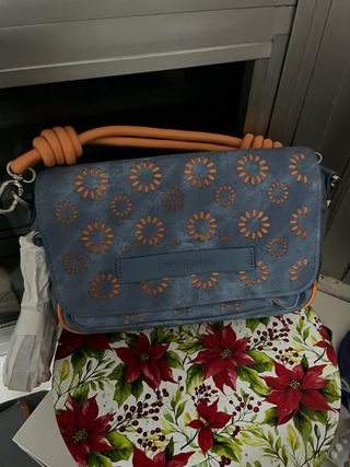 Bolso Desigual azul y naranja
