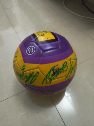 Balón Nike T90 Aerow II firmado por AS Roma 07/08