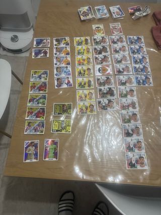 Lote cromos Liga Este 25-26 Panini