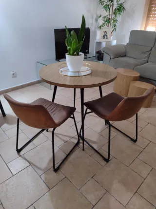 Sillas estilo industrial piel sintética y metal