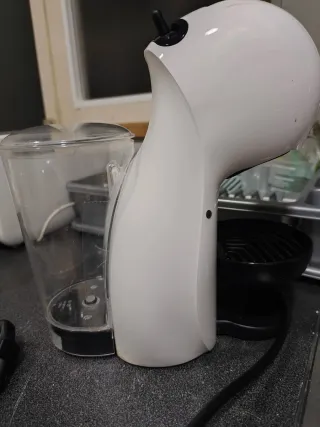 Cafetera Dolce Gusto Blanca