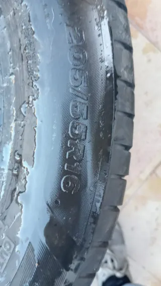 Neumático Bridgestone 205/55R16
