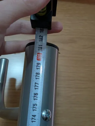 Perchero Metálico Gris 8 Ganchos