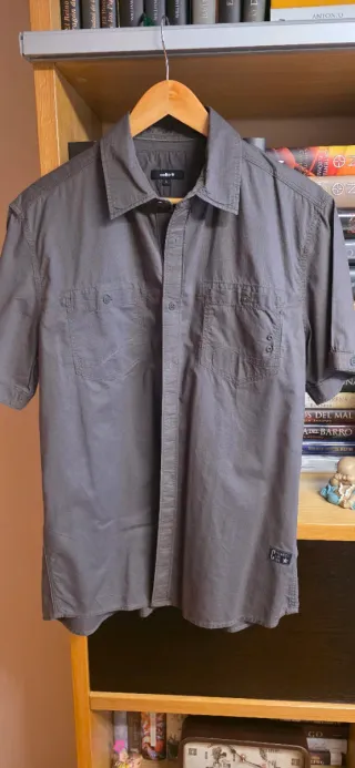 Camisa gris talla l
