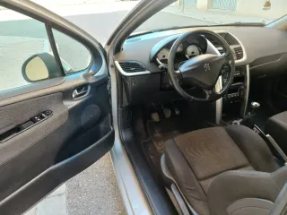 Peugeot 207 2008