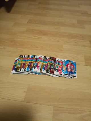 Cromos Panini Adrenalyn 23/24