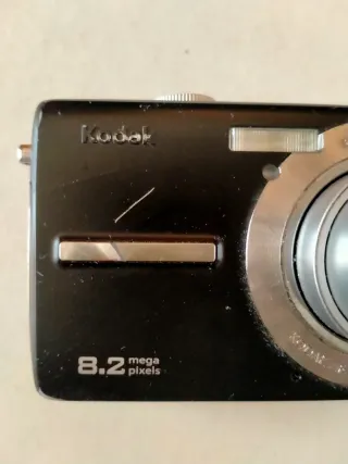 Se Vende Cámara Kodak M863 Negra