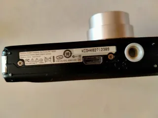 Se Vende Cámara Kodak M863 Negra