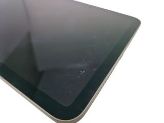 IPAD MINI 6TA GEN 64GB A2467 GRIS (MARCAS EN PANTALLA)