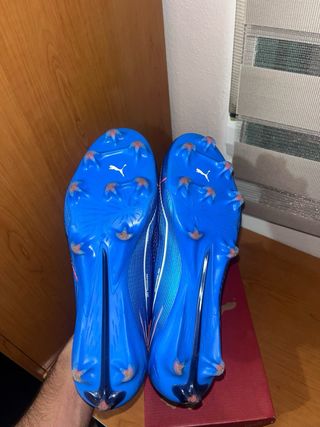 Botas de fútbol Puma Ultra 6 nuevas