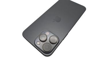 IPHONE 15 PRO MAX 256GB TITANIO NEGRO SALUD DE BATERIA 89% + CAJA