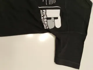 Camiseta Negra Russell Athletic Niñoñ