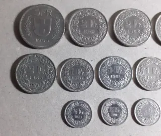 15 Monedas Suiza . Cuporniquel. Valor 22 Francos.