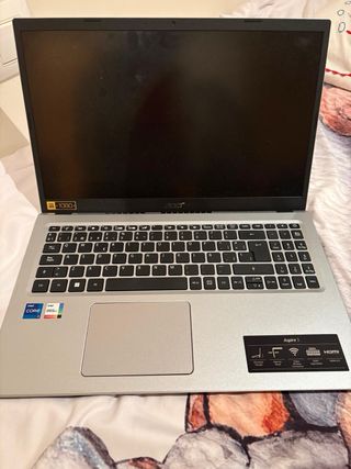 Portátil Acer Aspire 3 i7 1165G7 8GB 512GB SSD