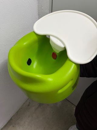 Asiento de suelo Bumbo con bandeja
