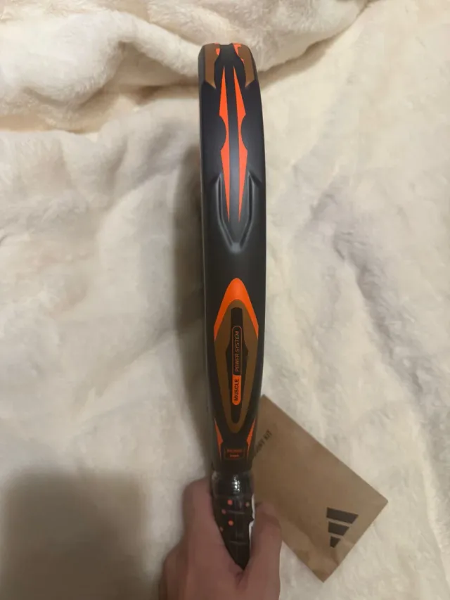 Pala Padel Adidas Arrow Hit Carbon Ctrl