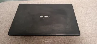 Portátil Asus F551C Negro