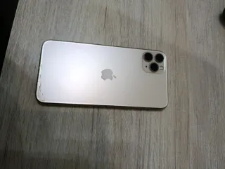 iPhone 11 Pro Max Oro