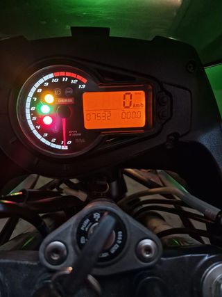 Derbi Terra baja de 125cc