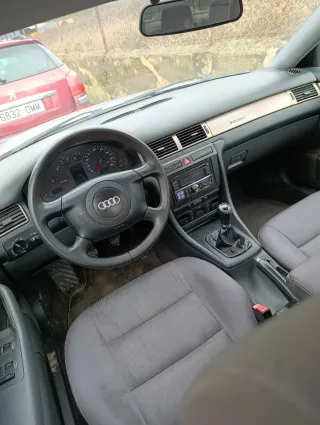 Audi A6 2001