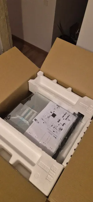 Microondas AEG Integrable NUEVO a estrenar.