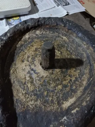 Antiguo Molino de Piedra para Aceite