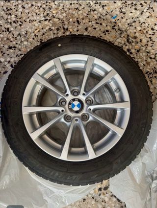 Llantas BMW F30 Bridgestone Blizzak LM001