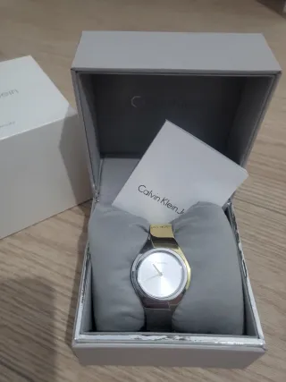Reloj Calvin Klein Mujer Oro/Plata Nuevo