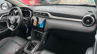 MG ZS 1.5 LUXURY 106 5P