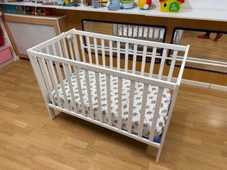 Cuna IKEA + colchón