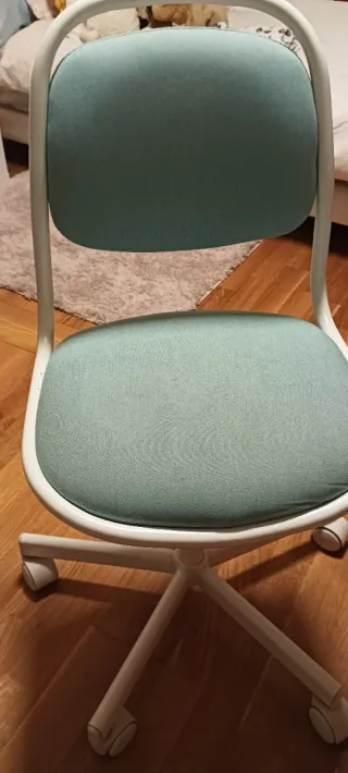 Silla infantil escritorio celeste